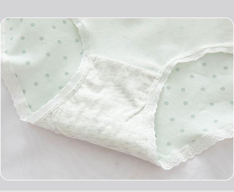 Product Introduction of Little Fresh Dot Print Milk Shake Green Girl Underpants 6