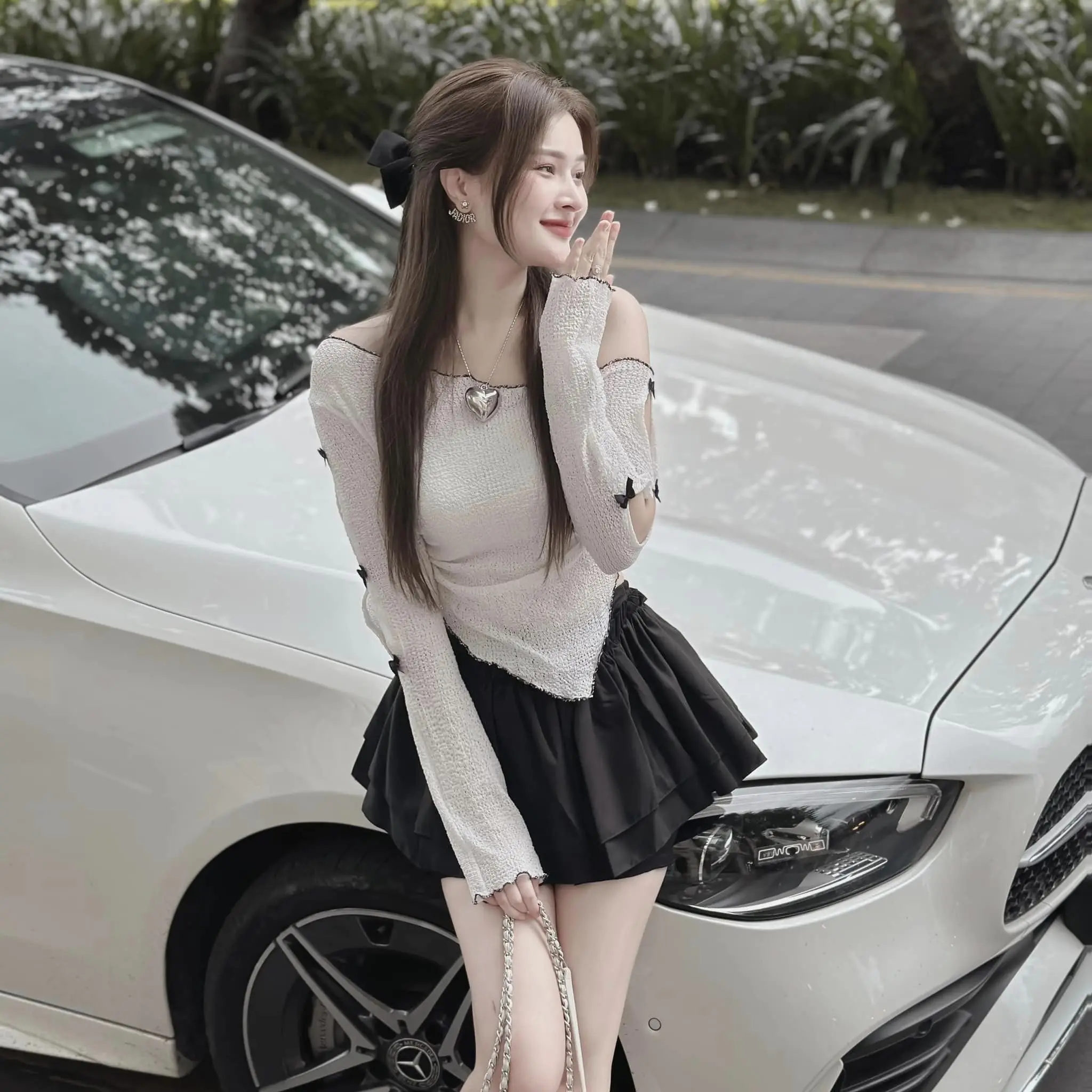 Set Áo Lệch Vai Đính Nơ Tay kèm áo lót+ Chân Váy Xoè Tầng, Set Đồ Nữ Dự Tiệc Sang Chảnh A88