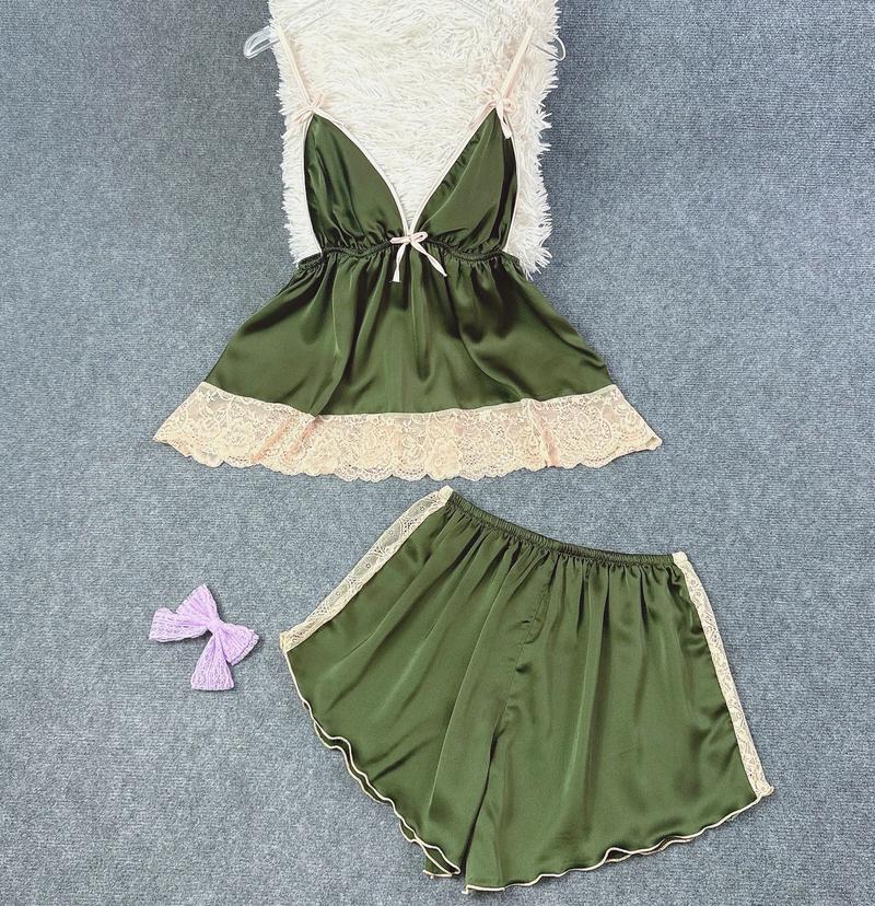 Product Introduction of (60Kg - 90Kg) Bộ Đồ Ngủ Lụa Satin Có Mút Rời Phối Viền Ren Dễ Thương Gợi Cảm Mặc Ngủ, Chất Lụa Mịn Mát Ít Nhăn 3
