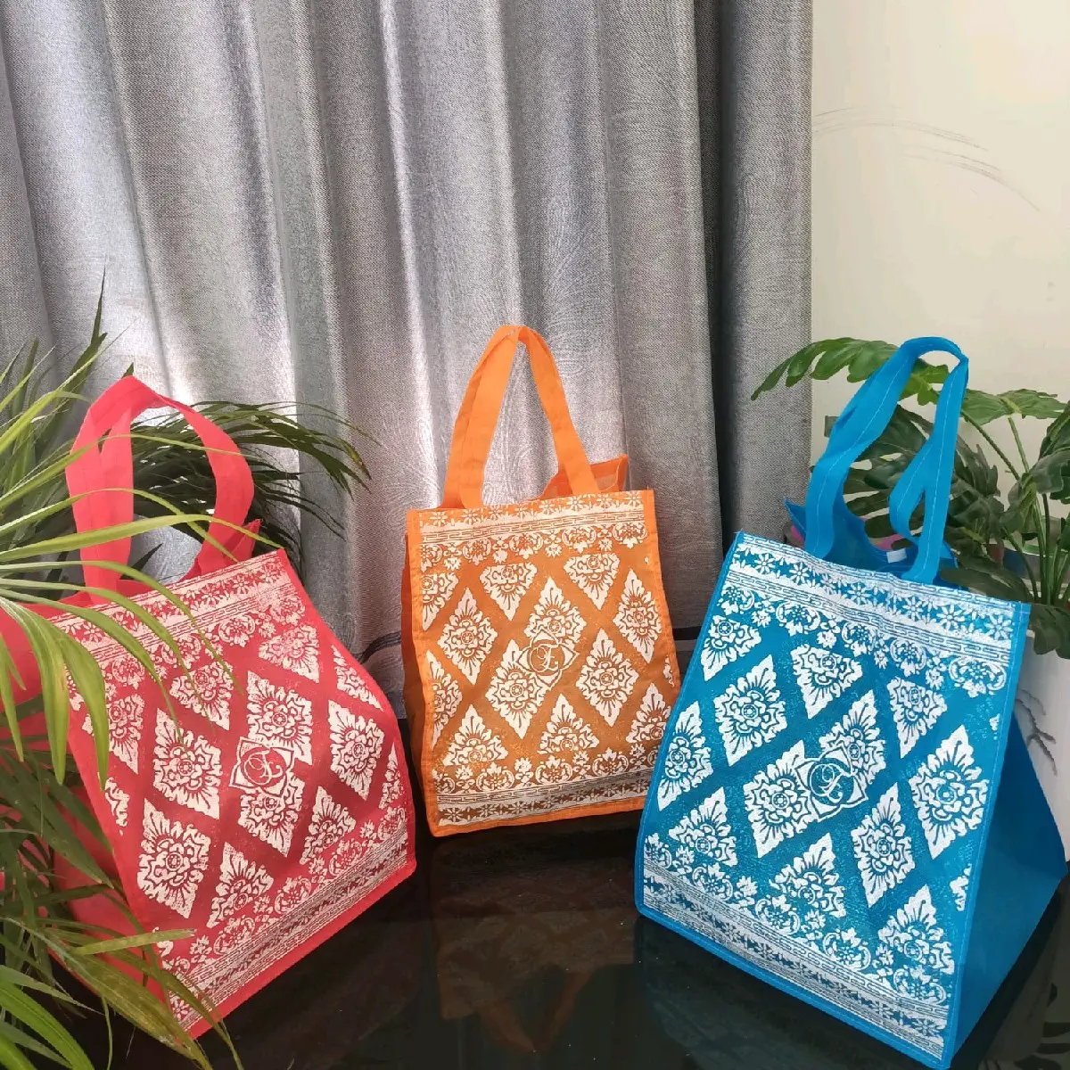 12 pcs Tas kain goodie bag untuk box nasi 22x22