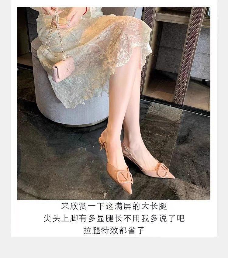 Product Introduction of Giày Cao gót Da Mềm, Giày Cao Gót Mới Mùa Lò Xo Hè, Giày Mũi Nhọn, Cắt Nông, Nhẹ, Một Quai, Dép Nữ Khoét Lỗ, Thời Trang, Thanh Lịch, Dễ Phối Đồ, Thích Hợp Cho Người Đàn Ông, [Số Người 8855] 23
