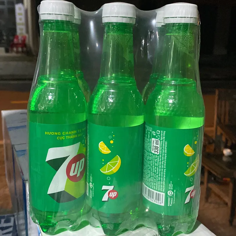 1 lốc 7up  (6 chai x330ml) 1