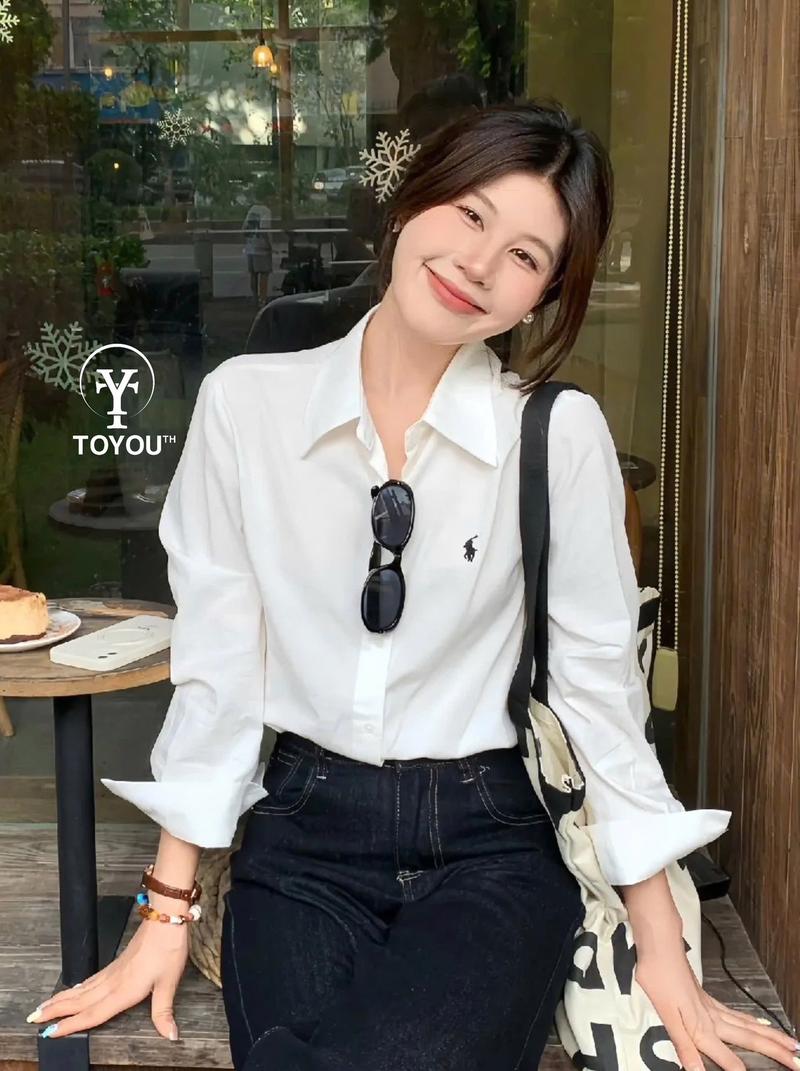 Product Introduction of Áo sơ mi nữ thiết kế kiểu dài tay thêu hình ngựa TOYOUstyle - áo sơ mi form rộng women top 10