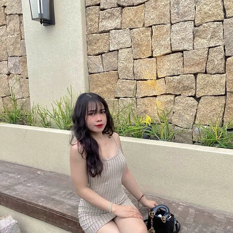 Đầm LN 2 dây ôm body, co giản hợp thời trang ( SEXY)