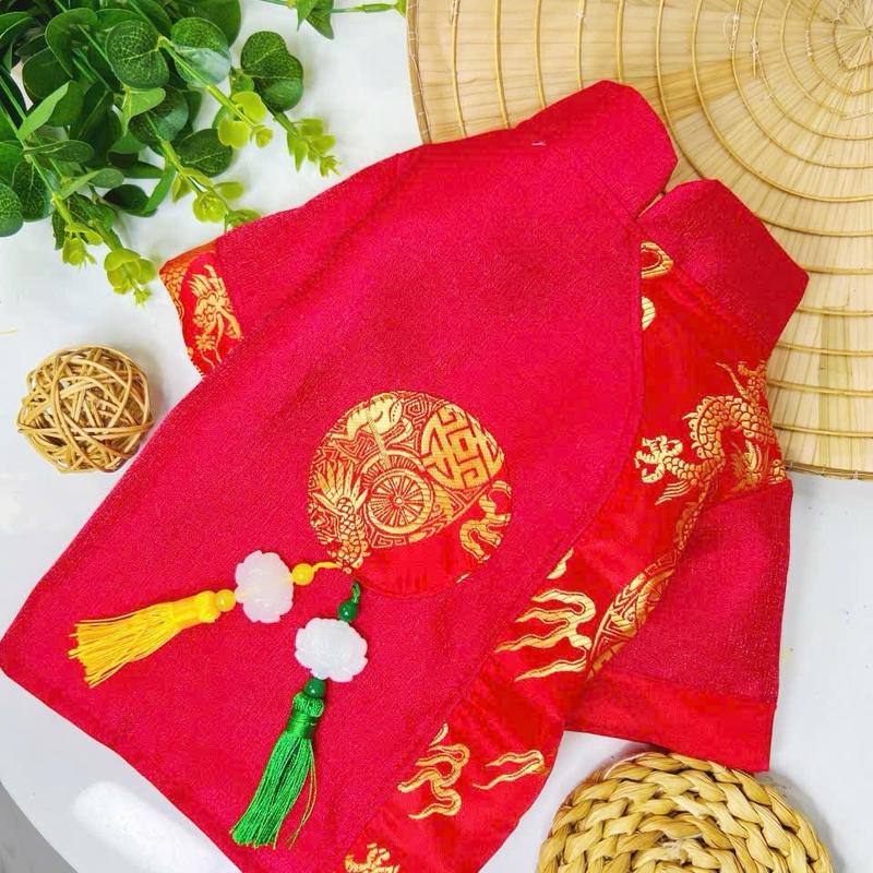 Áo dài gấm cho chó mèo mặc Tết uyên ương