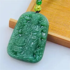 Kalung Fashion Liontin Warna Hijau Desain Dewa Cai Shen Untuk Pria Wanita