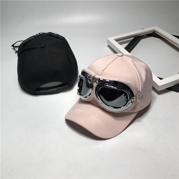Product Introduction of Women's Korean Style Glasses Baseball Cap Trendy Pilot Sunshade Versatile Curved Brim Summer Cotton Couple Duckbill Cap 11