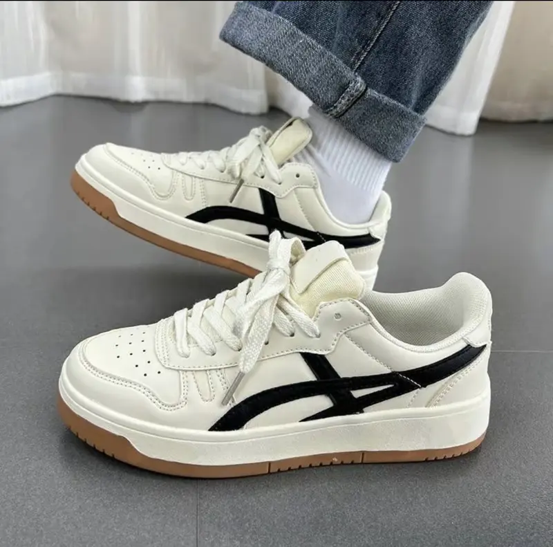 Giày thể thao nam nữ -giày sneaker nam nữ Kem Đen Mẫu Mới Thiết Kế Độc Lạ Hàng Hot Trend 2024