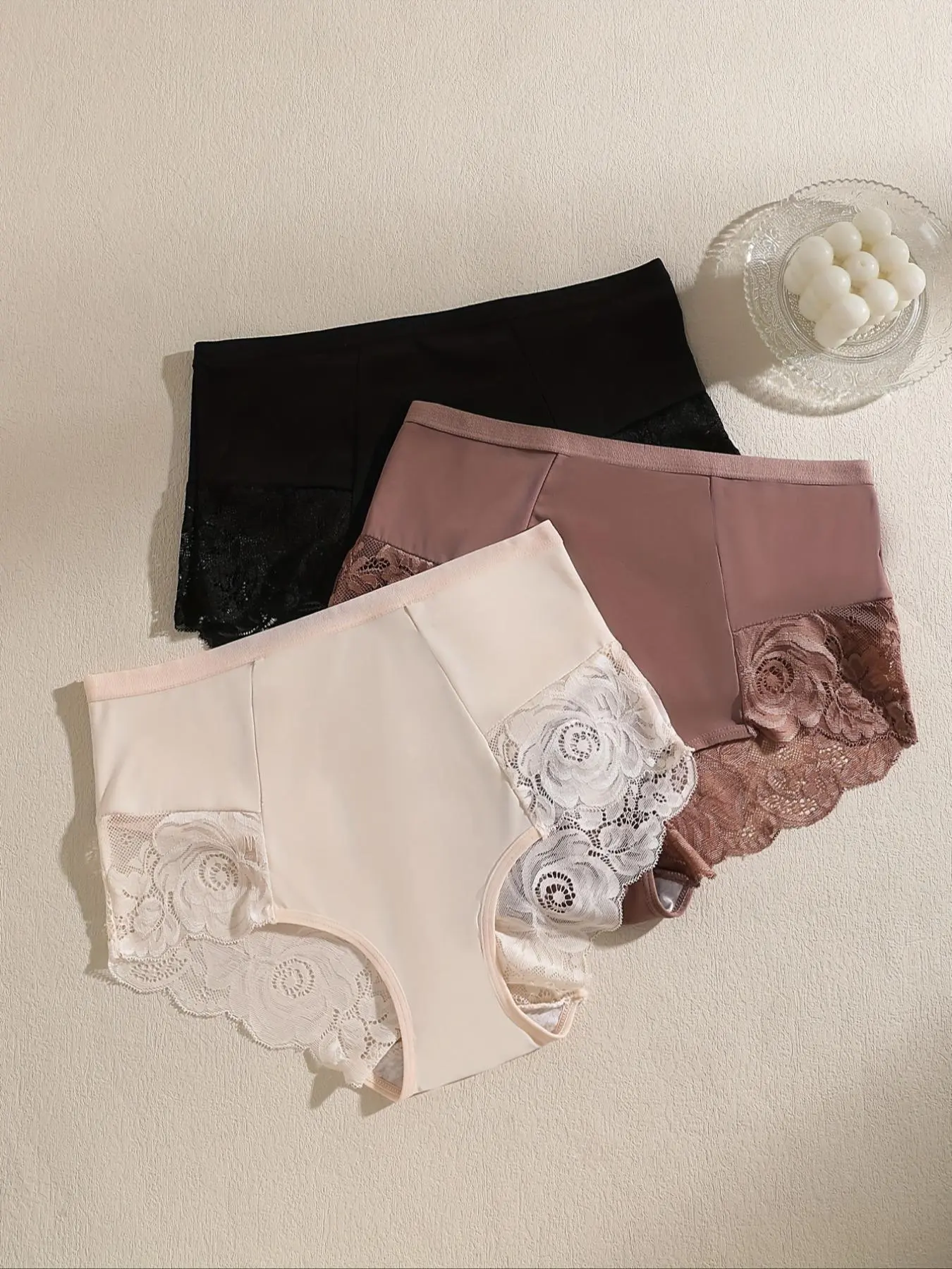 Women's Contrast Lace High Waist Knicker, Soft Elegant Comfy Breathable Panty for Daily Wear, Underwear for All Seasons