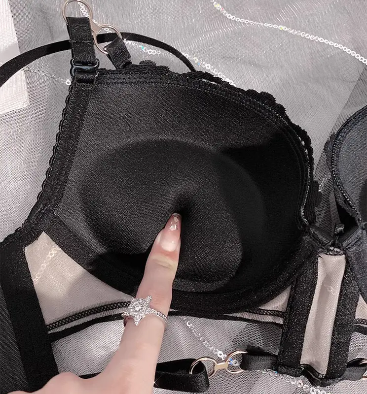 Vulgary - Karyl Push Up Bra Set Sexy Lingerie Pakaian Dalam 4