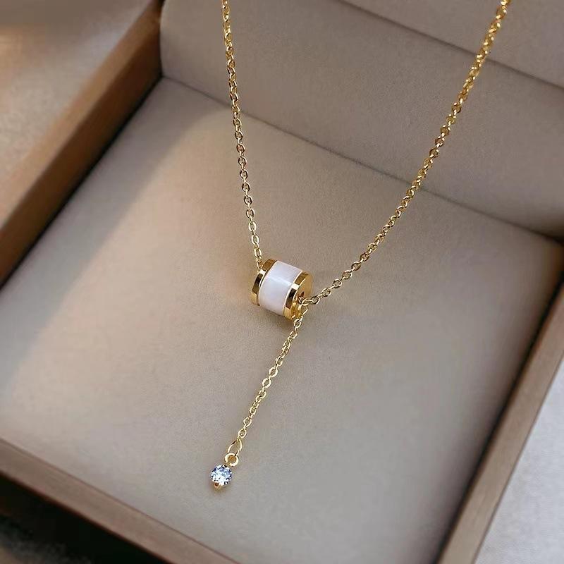 Kalung Wanita Titanium Liontin Elegan CP56 Anti Karat Tidak Luntur Harian Kulit Geometris 8mm 4