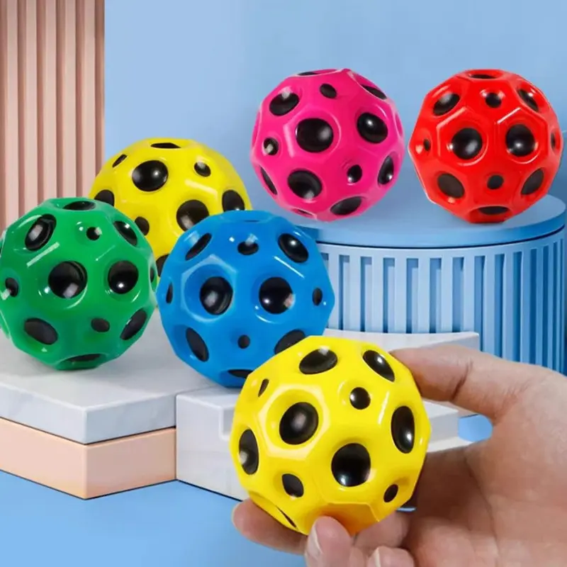 1 Pcs Wrist return ball sports rubber wrist ball wristband toy children's gift