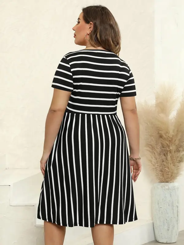 【Plus Size】 Floral Print Pocket Round Neck A Line Dress, Casual Summer Clothes Women, Women's Short Sleeve Dress for Summer, Women's Clothes for Daily Wear, Womenswear, Plus Size Tummy Flattering Dresses, Casual Fashion Dress 8