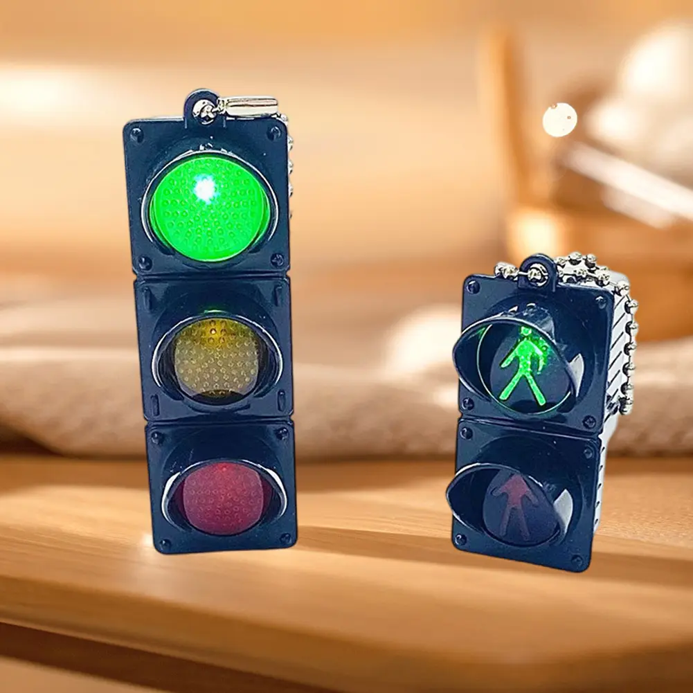 LED Simulation Traffic Light Keychain Electronic Mini Pedestrian Light Pendant
