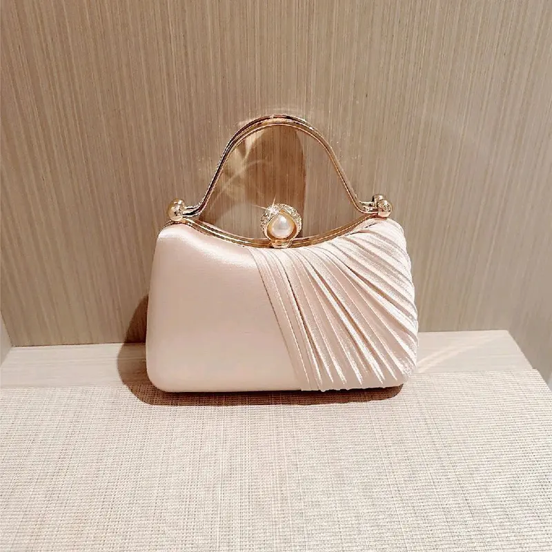 Túi Xách Nữ Đeo Chéo Women Bag Clutch Cầm Tay Cốp Đi Tiệc Quai Kiềng Đôi Lụa Màu Kem Xếp Ly Kèm Dây Xích Size 19 HÀNG CHUẨN QC Nhung đá 1