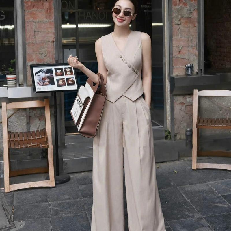 Set bộ GILE nút xéo nữ đi chơi sang chảnh - Set áo GILE dài quần ống suông rộng cá tính -Bộ đồ thời thượng sành Điệu 0