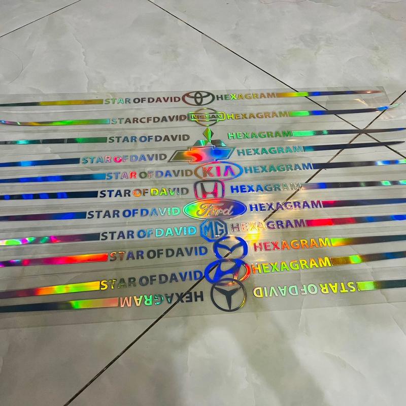 Bộ 2 tem dán trang trí nắp capo xe ô tô - Tem dán trang trí xe