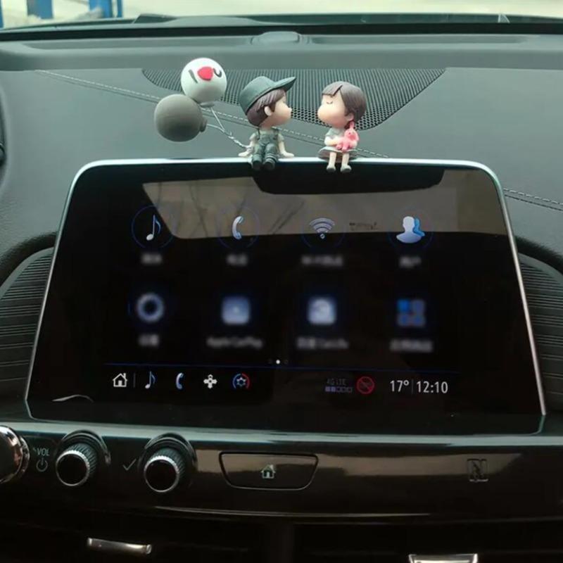 Cartoon Couple Design Car Ornament, 1 Count Cute Car Interior Decoration, Creative Office & Home Desktop Ornament 8