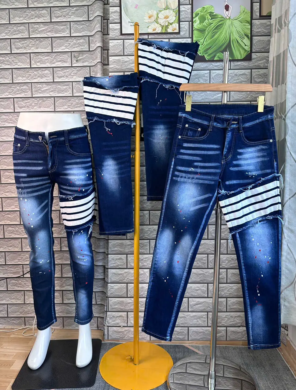 QUẦN JEANS XANH NAM DÀI CO GIÃN VẨY SƠN , PHỐI VIỀN TRẮNG SỌC NỔI 1 BÊN THỜI TRANG TRẺ TRUNG , NĂNG ĐỘNG , CÁ TÍNH    Nam Menswear Pants Có Túi