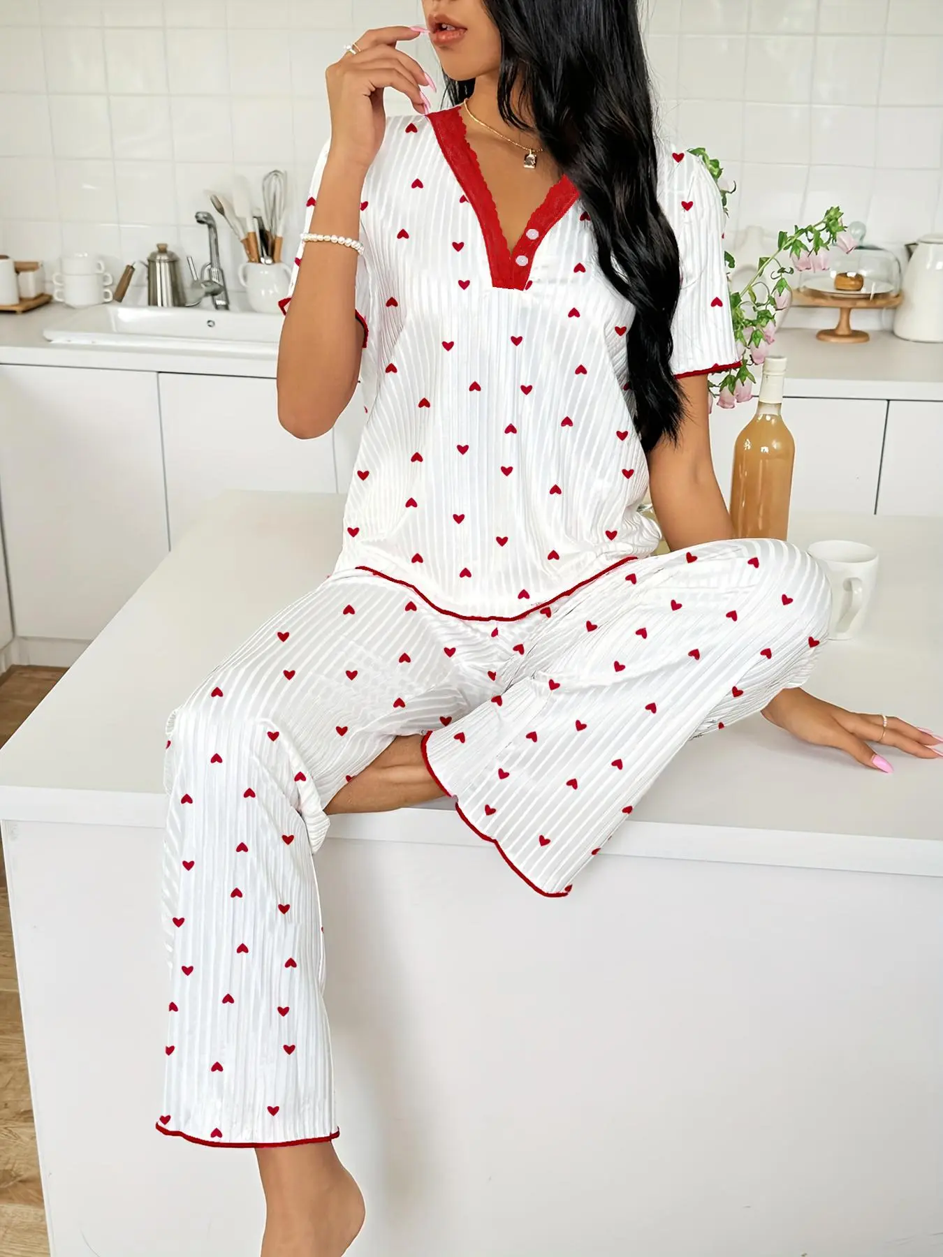 Women's All Over Print Loungewear Two-piece Set, Casual Comfy Pajamas Short Sleeve Tee & Pants Pj Set, Ladies Sleepwear for All Seasons, Matching Pajamas