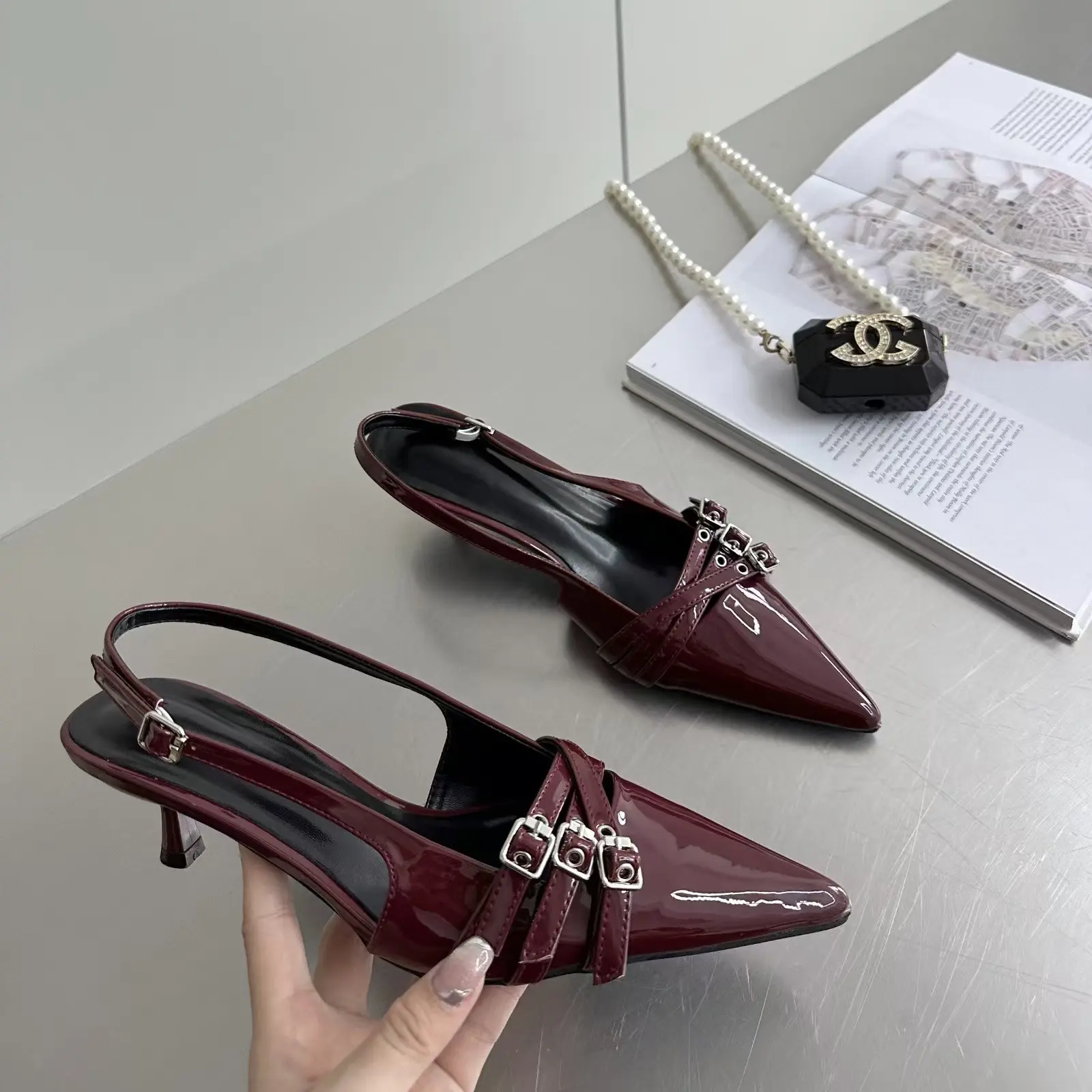 Women's Sandals Korean Style Fashionable Closed Toe Paint Stiletto HeelPUPointed High Heels