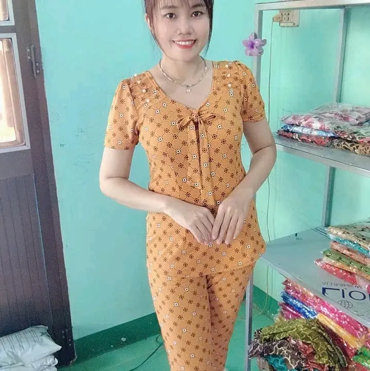Đồ bộ thun may sẵn quần dài ống ôm,cổ tròn có nơ cột 6