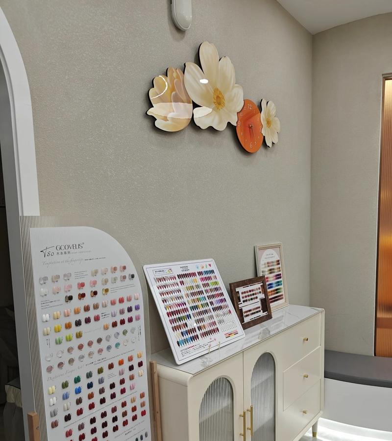 Product Introduction of Tranh Decor Hoa Đồng Hồ Mới Siêu Đẹp Treo Tường Phòng 50*100cm - Xưởng Tranh Miền Trung - Decor Phòng, Trang Trí Nhà Phòng Khách Tráng Gương Decor Tường tranh  treo led cắm 13