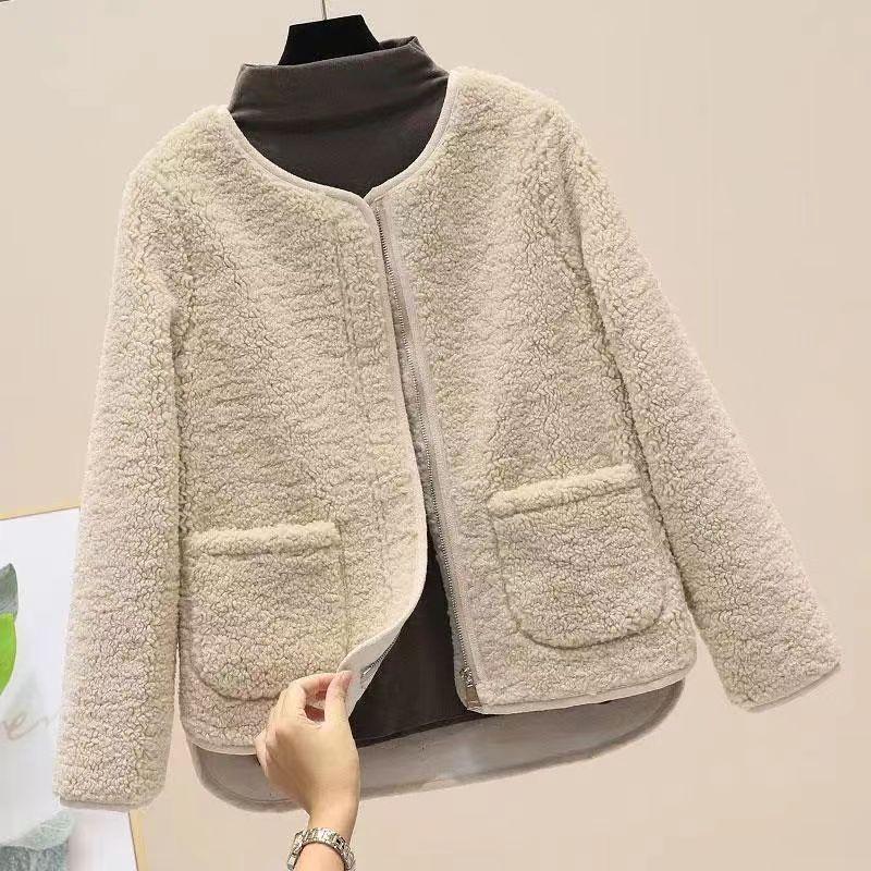 Product Introduction of round Neck New Women's Autumn and Winter Western Style Korean Style Loose Fleece Coat Fleece Short Cardigan Jacket 3