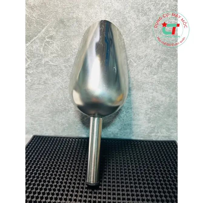 Muôi xúc đá Inox size lớn 2