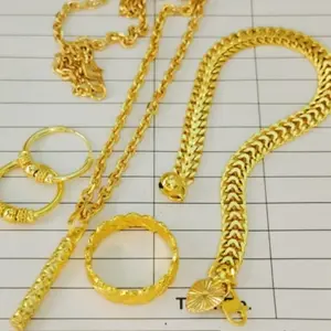 1 set perhiasan wanita terbaru titanium gold anti karat  emas 24k