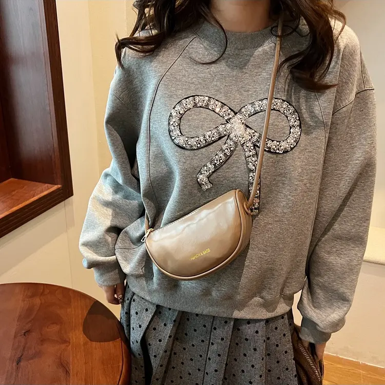 Túi Đeo Chéo Nữ, Phong Cách Cổ Điển Ins, Đơn Giản Và Dễ Phối Đồ, Túi Hình Bán Nguyệt Hợp Xu hướng Thường Ngày Thiết Kế Độc Đáo Thời Trang Phổ Biến Túi Đeo Vai, Thích Hợp Cho Phụ Nữ, Lý Tưởng Cho Các Tiệc Tùng, Đi Chơi Và Hẹn Hò Bag Tote 4
