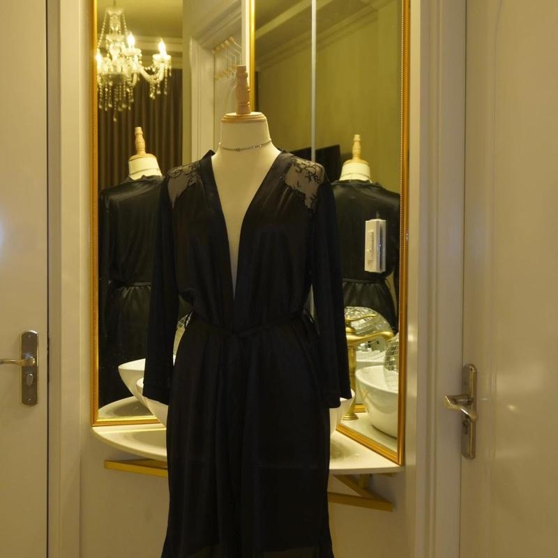  | Jardin Robe Sleepwear | Áo Choàng Ngủ Phối Ren Vai Tay Lỡ 