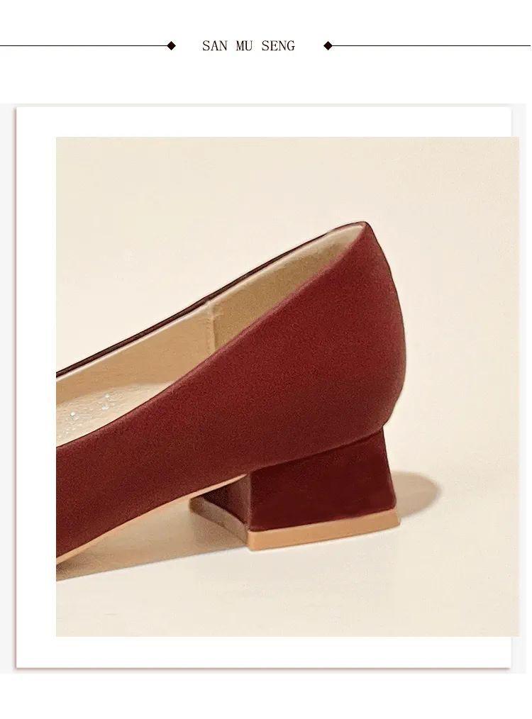 Product Introduction of Square Toe Chunky Heel Single Shoes for Women 2024 New Spring and Autumn Versatile Low Heel Comfortable Burgundy Xiuhe Shoes Bride Wedding Shoes Shoes 26