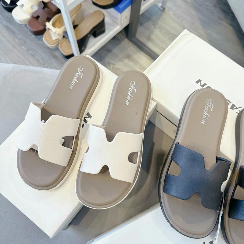 TS Dép nhựa quai Hm siêu hott, chất mềm đi êm, size 35-39, 2 màu trắng đen - Nữ, DéP 4