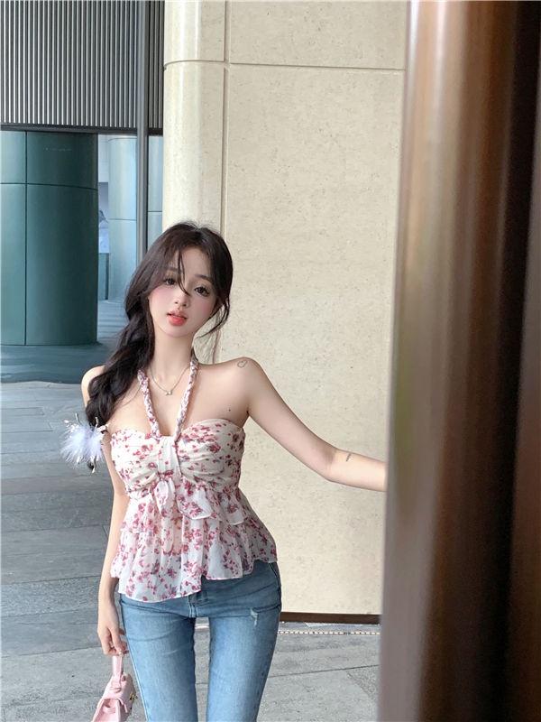 Product Introduction of Halter Red Floral Print Sweet and Spicy Women's Chiffon Shirt Top Vest Spaghetti Straps Outerwear 8