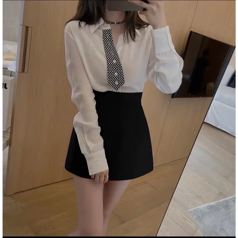 Chân váy A ngắn lưng cao dáng công sở ôm xòe M089 2