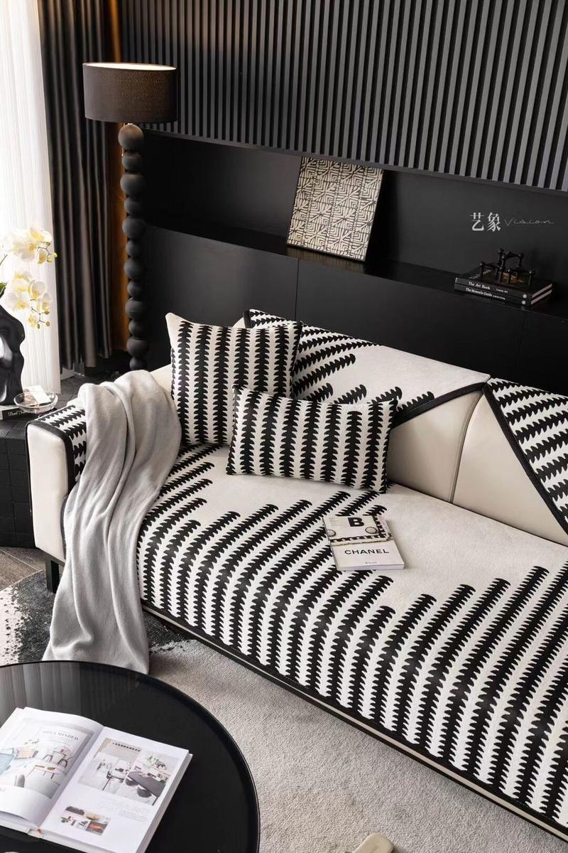 Product Introduction of 2024 New Chenille Sofa Cushion Four Seasons Simple Fashion Seat Cushion Non-slip Leather Sofa Cover Universal 27