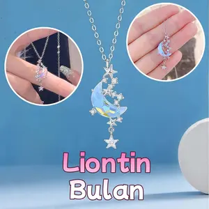 Kalung Wanita Baja Titanium Galaksi Bulan Kalung Klavikula, Cocok untuk Hadiah Ulang Tahun, Pesta