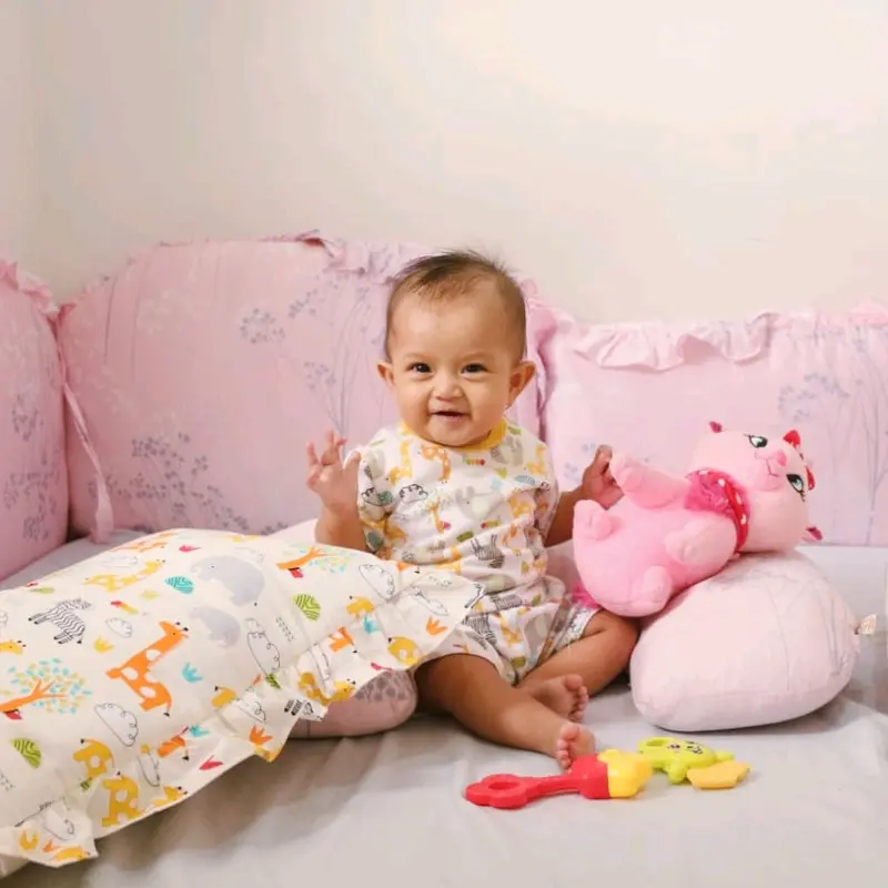 SLIDE 1. BANTAL BALITA (35*60cm) harga 60rb - GULING BALITA (30*65cm) harga 60rb. harga satuan. BANTAL IMUT. Motif Kartun Karakter. AYAY.HOMADE Kain Bed Katun 5