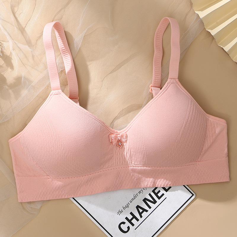 Product Introduction of New Lady Cotton Bra Underwear Student Girl Bralettes Development Adolescent Thin Latex Bra Push Up Without Steel Ring Bra Fashion Womenswear 0