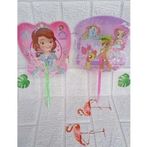 PERLUSIN KIPAS TANGAN PERIWITAN MOTIF RANDOM