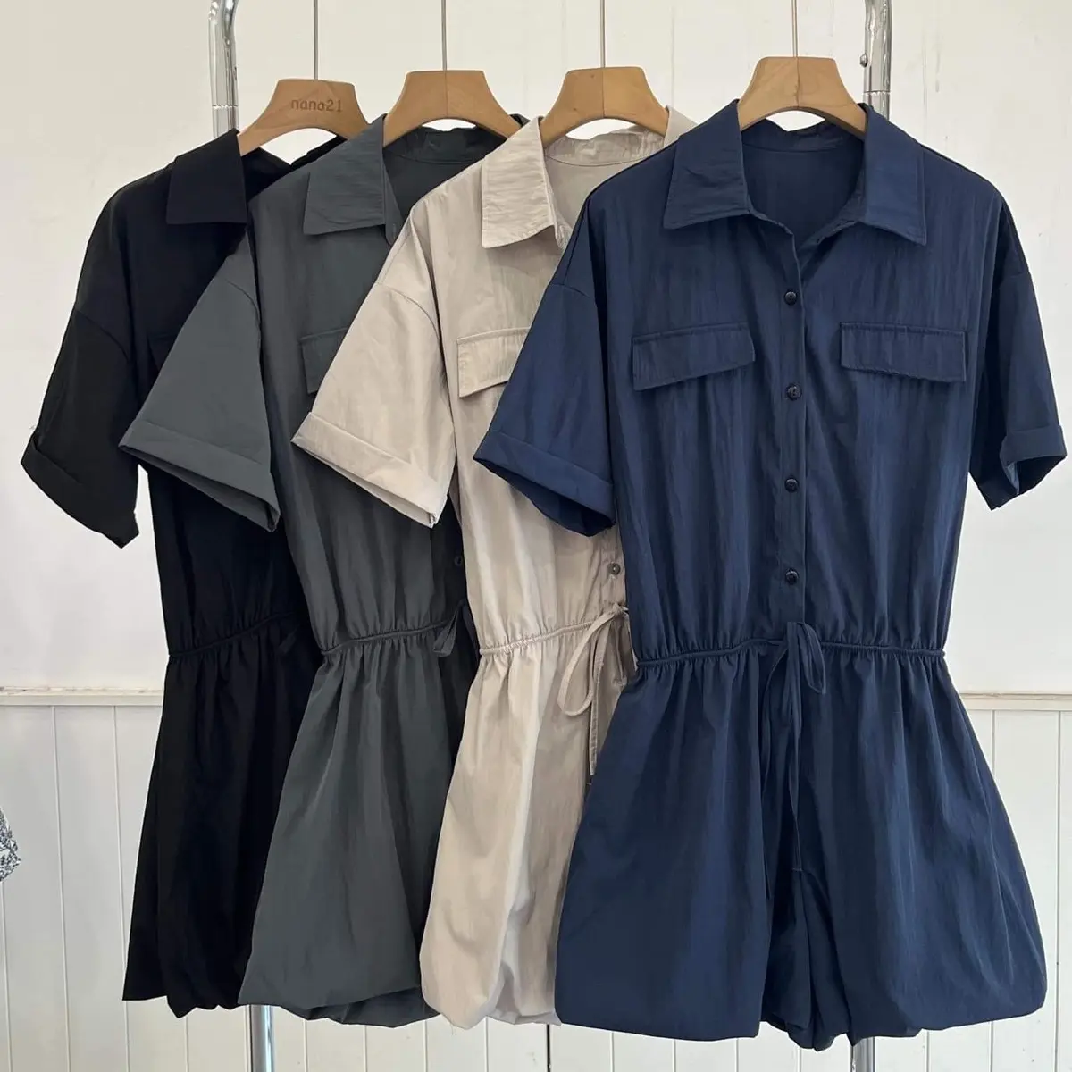 Jumpsuit nắp túi chất thô gió S888 Nana Nana21 Nữ Women