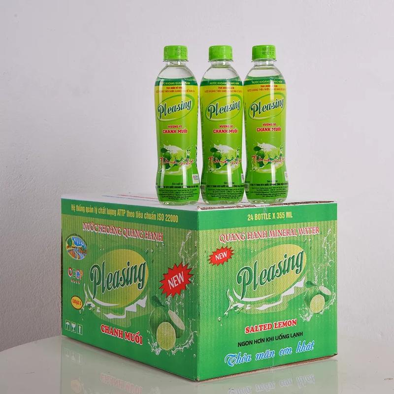 1 thùng Nước khoáng chanh muối công đoàn quang hanh gồm 24 chai