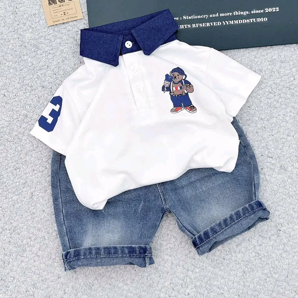 Bộ chú gấu nhỏ áo thông hơi quần jean mềm mại cho bé từ 8-25ky