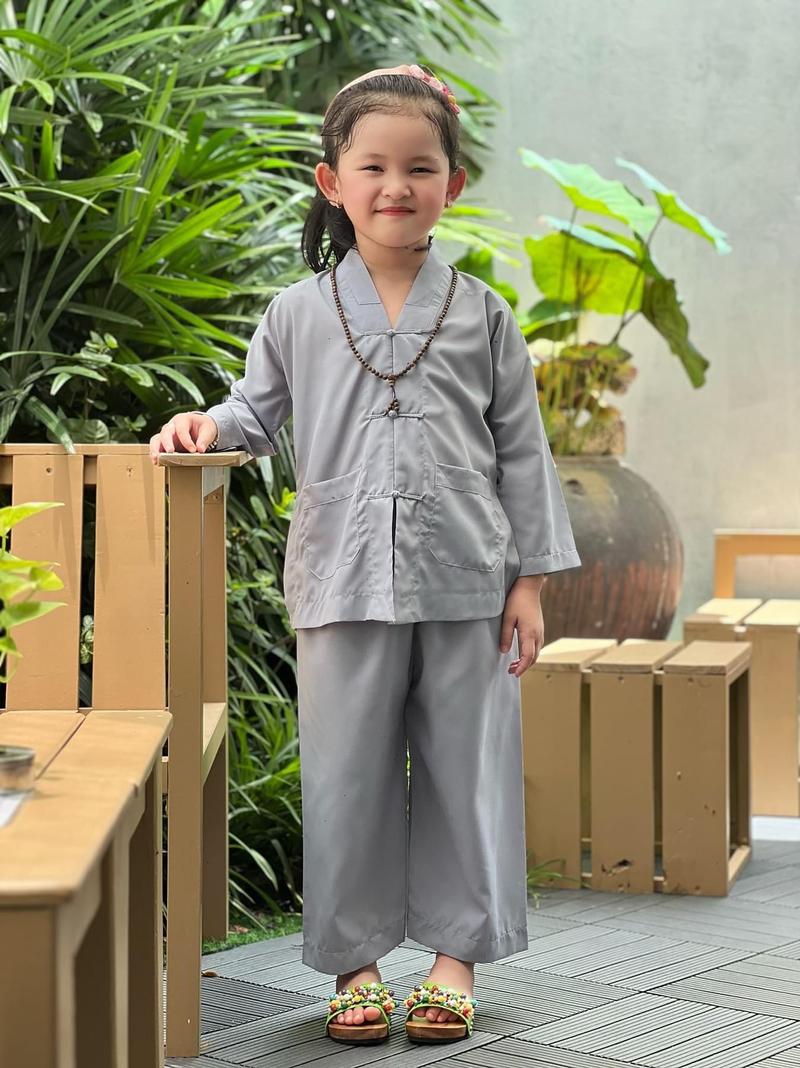 Product Introduction of ĐỒ LAM ĐI CHÙA - MẪU LA HÁN NHÍ VẢI KATE MỊN Nữ Dress 3