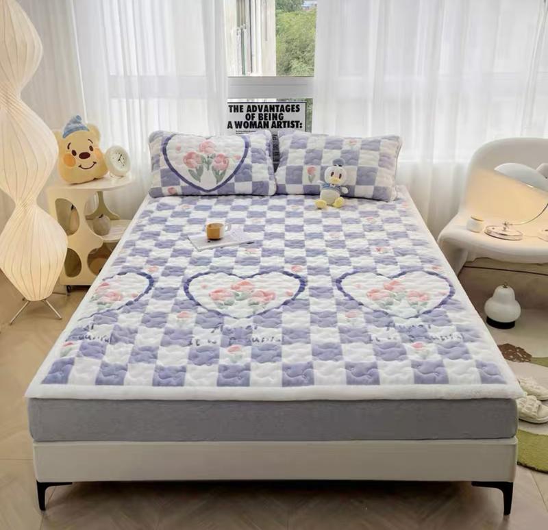 Thảm trải giường nỉ nhung mềm, mịn, giữ nhiệt tốt kèm 2 vỏ gối, thảm đa năng có thể dùng bảo vệ đệm, trải giường, trải sàn 4