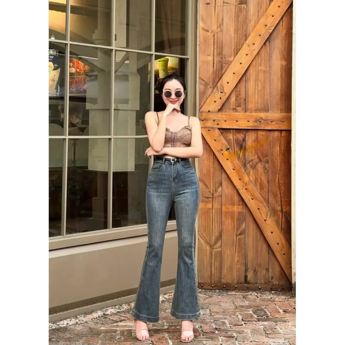 Quần jeans dài ống loe nữ ( size từ  27-36 )