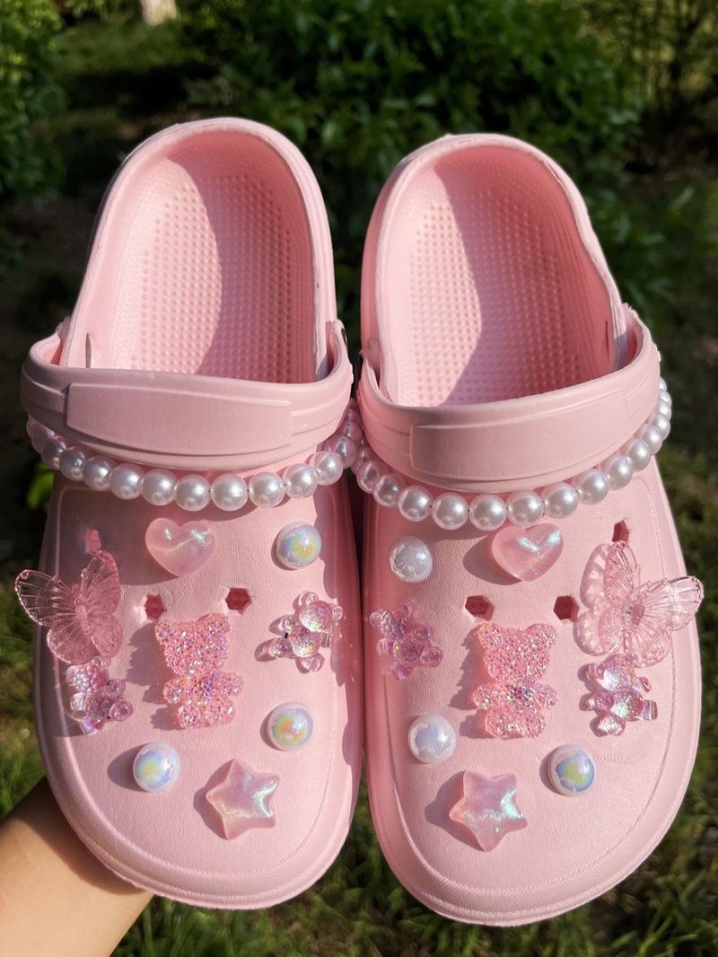 Product Introduction of Cute Bear & Butterfly Design Charms, Fashionable Shoes Decorations for Women's Slippers, Beach Shoes, Garden Shoes, DIY Shoes Accessories 0