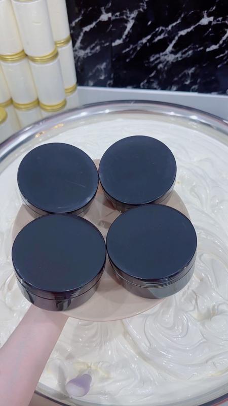 Product Introduction of Combo 4H Kem Body Men Tẩy Trắng Sữa Non ( 800gr ) 9