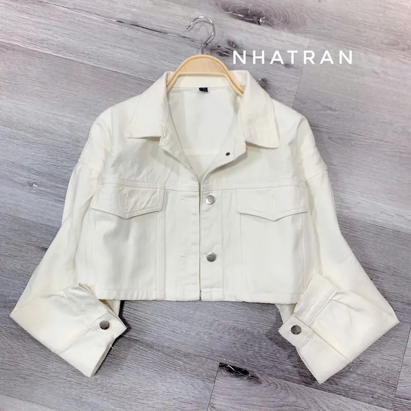 nhatran - Áo khoác jean nữ croptop phom ngắn chất Denim Cotton Women Jacket MÀU 2